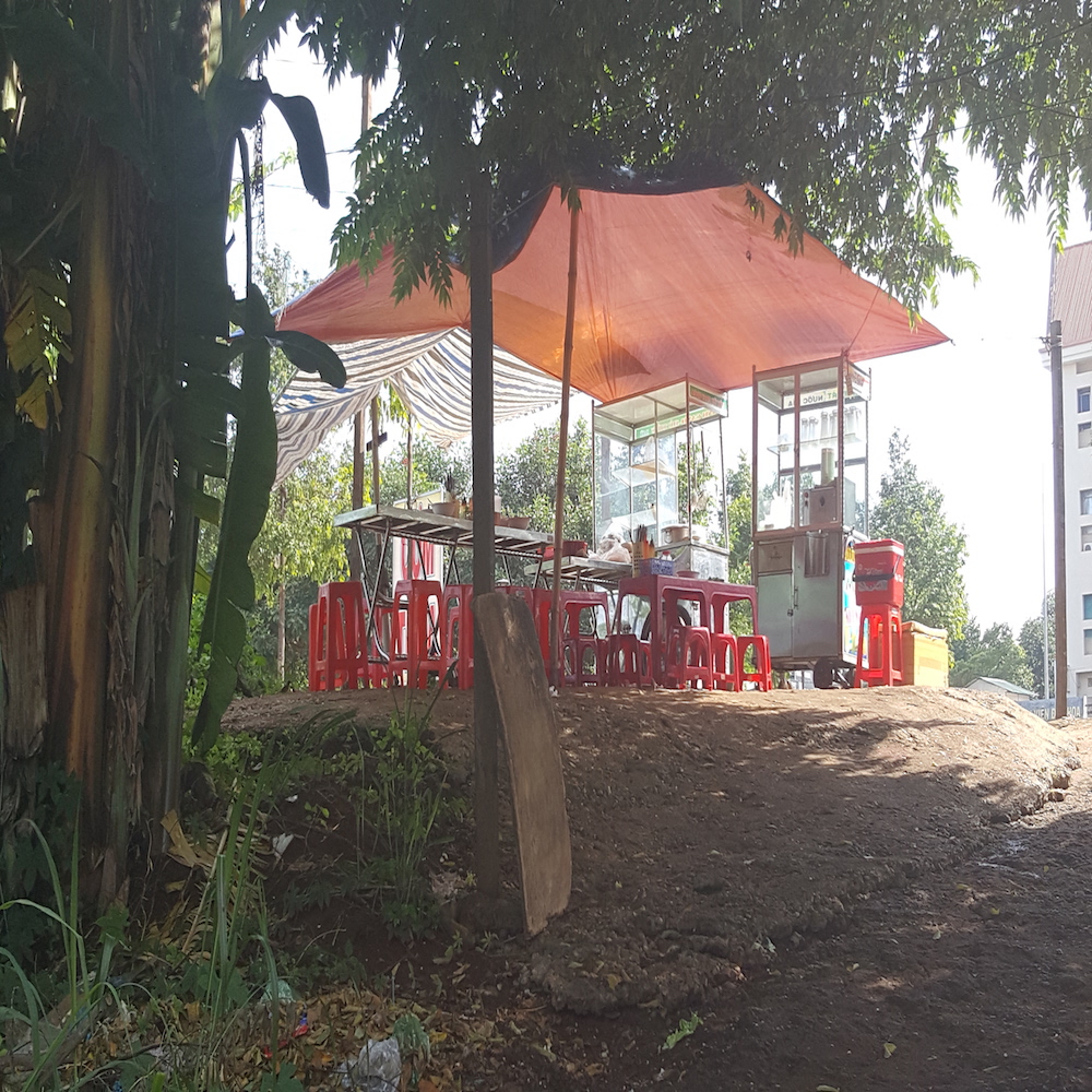 Hàng chục năm qua người dân vẫn sống vật vờ chờ đền bù giải toả