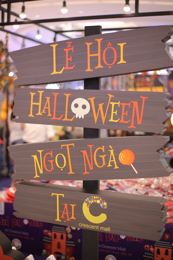 Cresent-mall-halloween-3