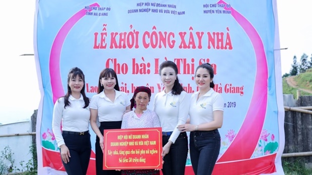 DN-Pham-Bich-Thuy-8