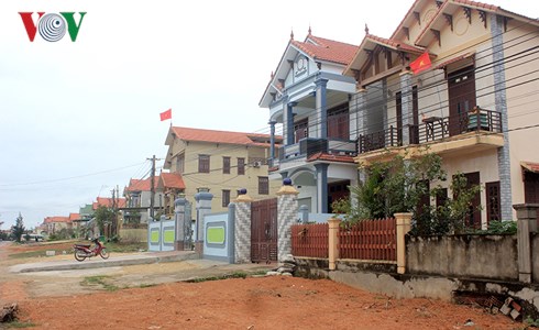 lang-bien-ty-phu-xa-nhan-trach-vanhoadoanhnhan