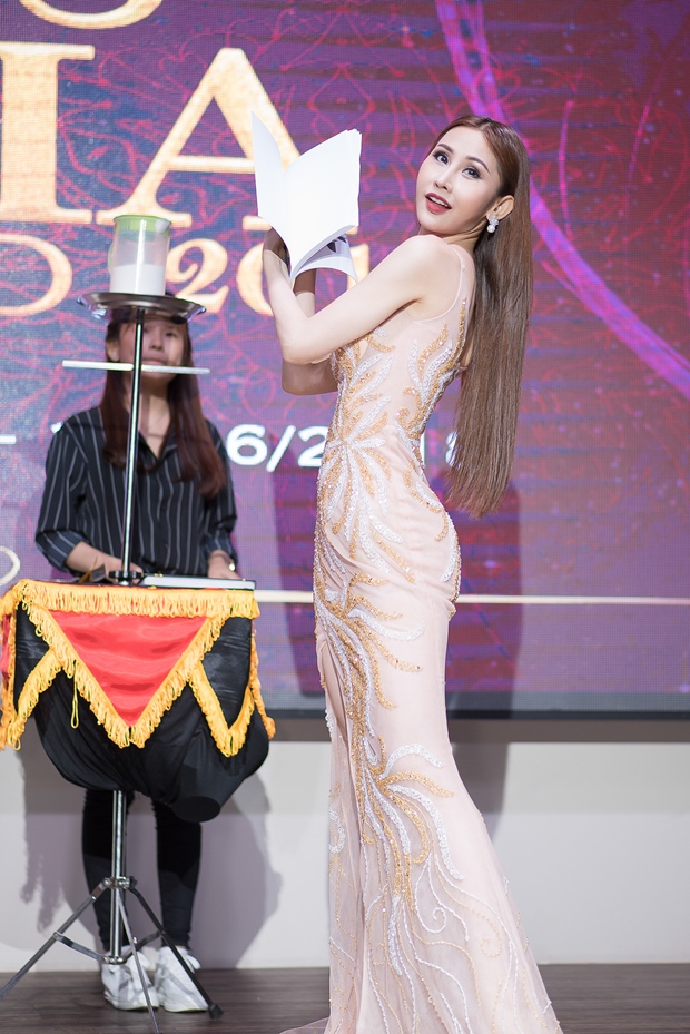 chi-nguyen-miss-asia-world-2018-vhdn-10