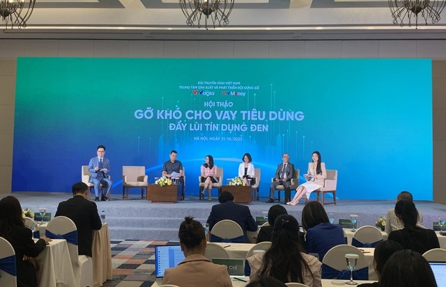 go-kho-cho-vay-tieu-dung-day-lui-tin-dung-den