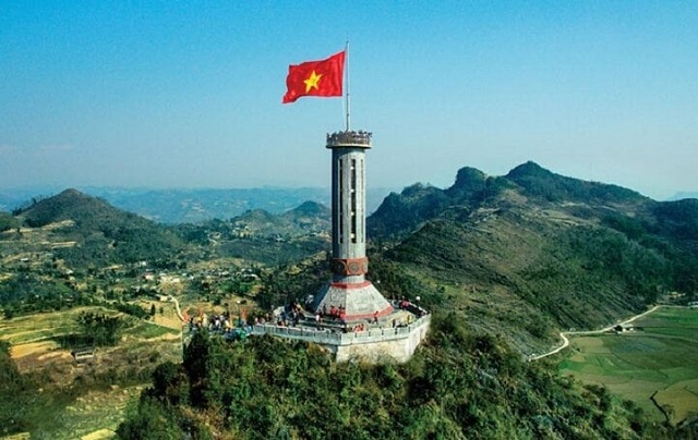 nhung-dia-diem-thich-hop-di-du-lich-mot-minh