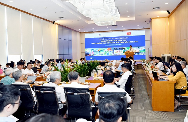 de-xuat-cac-giai-phap-dot-pha-de-viet-nam-dat-muc-tieu-tang-truong