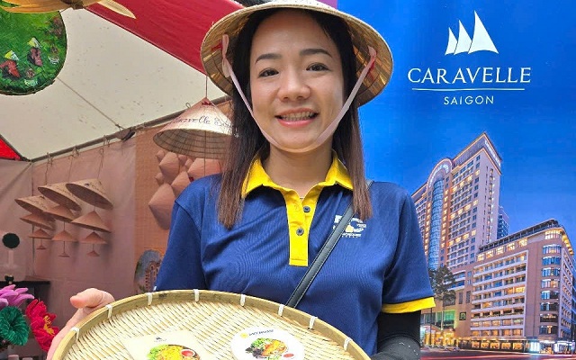 hon-100-000-luot-khach-du-le-hoi-van-hoa-am-thuc-saigontourist-tai-nhat-ban