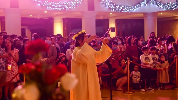 da-nang-kich-cau-du-lich-thay-doi-de-thich-ung-hau-covid-19-3