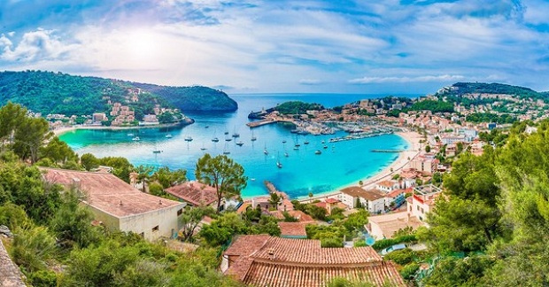 du-lich-tay-ban-nha-dao-majorca-va-muon-van-tu-diem-song-ao-giai-nhiet