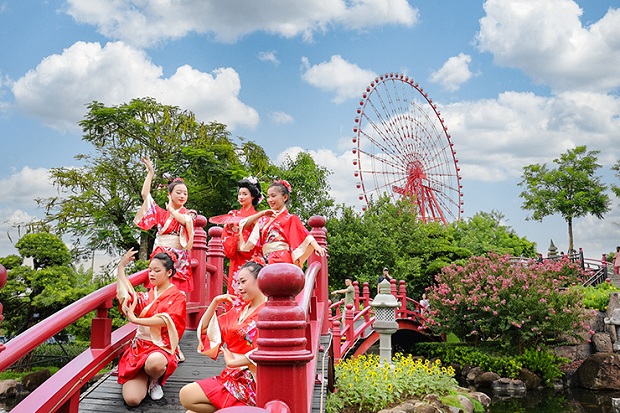 da-dang-trai-nghiem-doc-dao-tai-sun-world-ha-long-mua-thu-nay