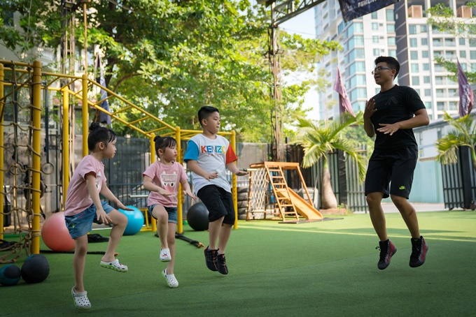 6-dong-tac-tap-gym-cho-tre-vhdn-4