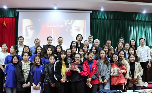 doan-phim-giao-luu-voi-dai-hoc-ha-tinh-9