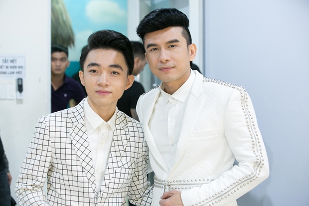 trung-quang-dan-truong-vanhoadoanhnhan