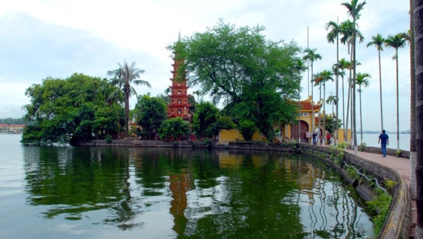 1-ghe-5-ngoi-chua