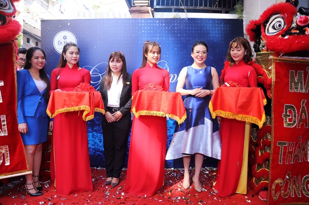 dr-hue-khai-truong-chi-nhanh-moi