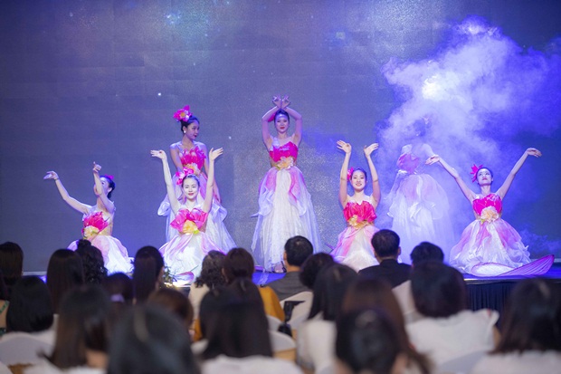giai-ma-bua-yeu-vanhoadoanhnhan-4