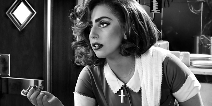 lady-gaga-dong-phim-vanhoadoanhnhan