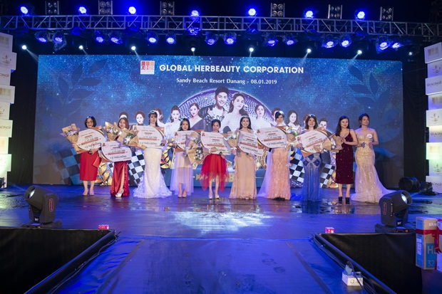 nguyen-huong-giang-doanh-nhan-thuong-dinh-vanhoadoanhnhan-3