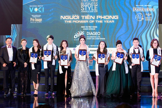 tuyet-nhung-top-100-pcdn-4
