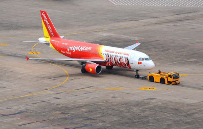 vietjet-ha-canh-nham