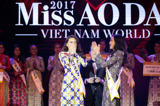 bui-quynh-hoa-miss-ao-dai-viet-nam-the-gioi-2017-vanhoadoanhnhan-2