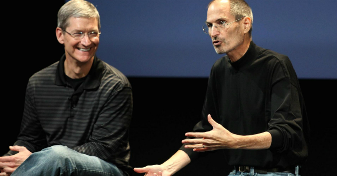 timcook-stevejobs-vhdn