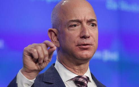 Jeff-Bezos-vhdn-2