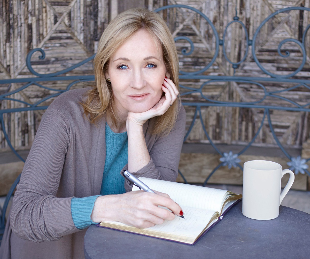 j-k-rowling-vhdn