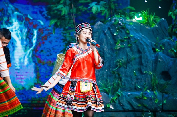 cao-my-kim-hay-nghe-toi-hat-vanhoadoanhnhan