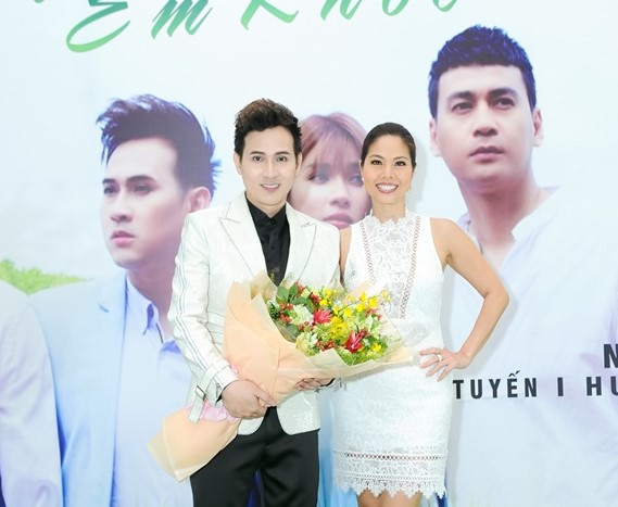 ho-le-thu-nguyen-vu-8