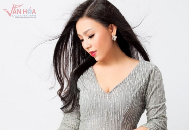 3-ca-si-luu-anh-loan-van-hoa-doanh-nahn 2