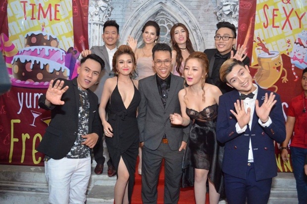 5-ghien-mi-go-mung-sinh-nhat