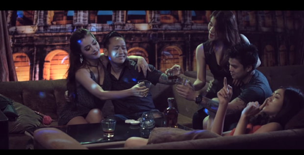 1-duy-manh-phe-vna-hoa-doanh-nhan