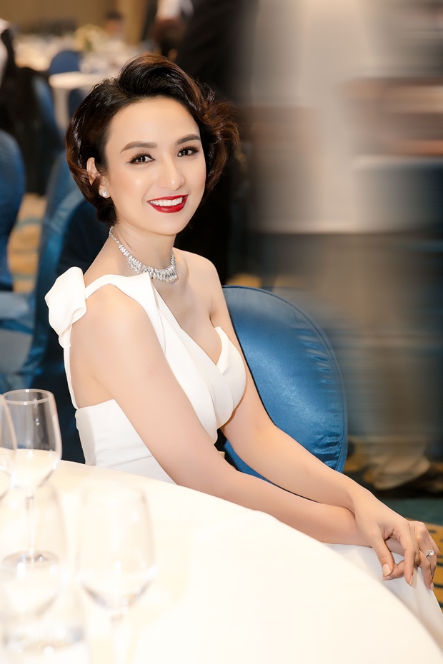 Ngoc Diem 12