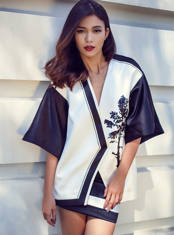 nghe-4-quan-quan-mach-chieu-giup-cac-thi-sinh-ghi-diem-trong-vong-casting-top-model-online-2017-mau-thuy-1