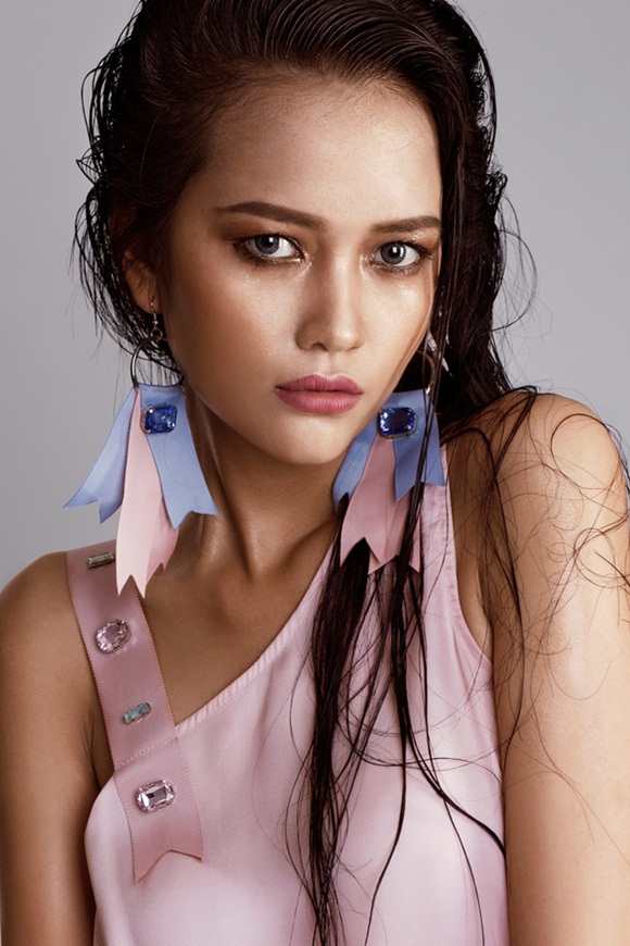 nghe-4-quan-quan-mach-chieu-giup-cac-thi-sinh-ghi-diem-trong-vong-casting-top-model-online-2017-ngoc-chau-1