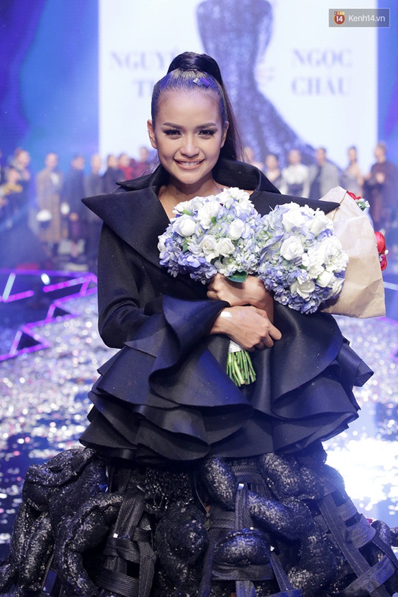 nghe-4-quan-quan-mach-chieu-giup-cac-thi-sinh-ghi-diem-trong-vong-casting-top-model-online-2017-ngoc-chau-3