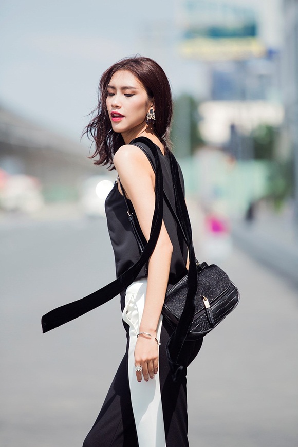 nghe-4-quan-quan-mach-chieu-giup-cac-thi-sinh-ghi-diem-trong-vong-casting-top-model-online-2017-nguyen-oanh-4