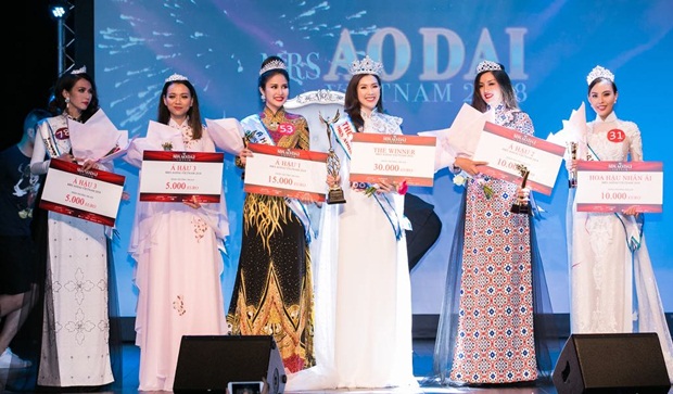 giam-khao-mrs-aodai-vietnam-2018-vanhoadoanhnhan-6