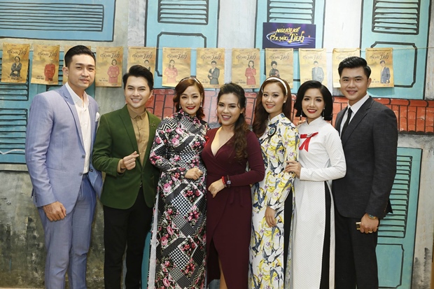 6-thi-sinh-cung-dao-dien-huynh-phuc-thanh-nhan-vanhoadoanhnhan