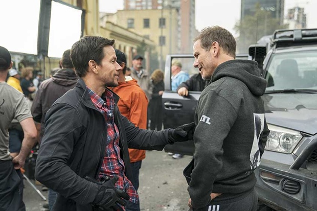 Peter-Berg-Mark-Wahlberg-6