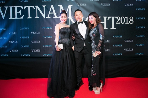 Jolie-Stanser-vietnam-night-vhdn-4