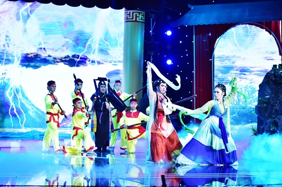 chuon-chuon-giay-chung-ket-lang-hai-mo-hoi-vanhoadoanhnhan