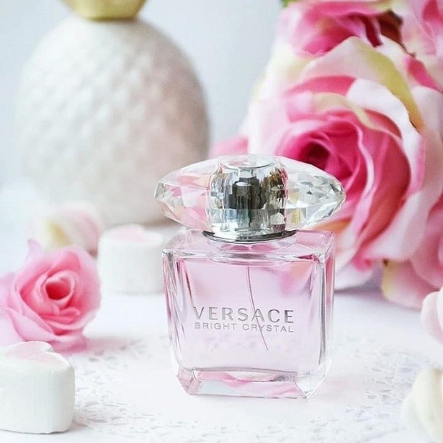 versace bright crystal 01