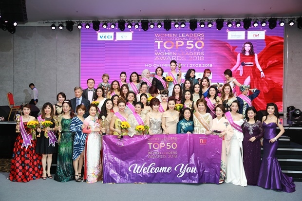 quynh-paris-top-50-ASIAN-vanhoadoanhnhan-6