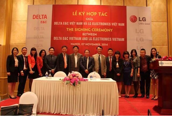 lo-dien-giam-khao-thu-10-ve-dep-hoa-huong-duong-vanhoadoanhnhan-2