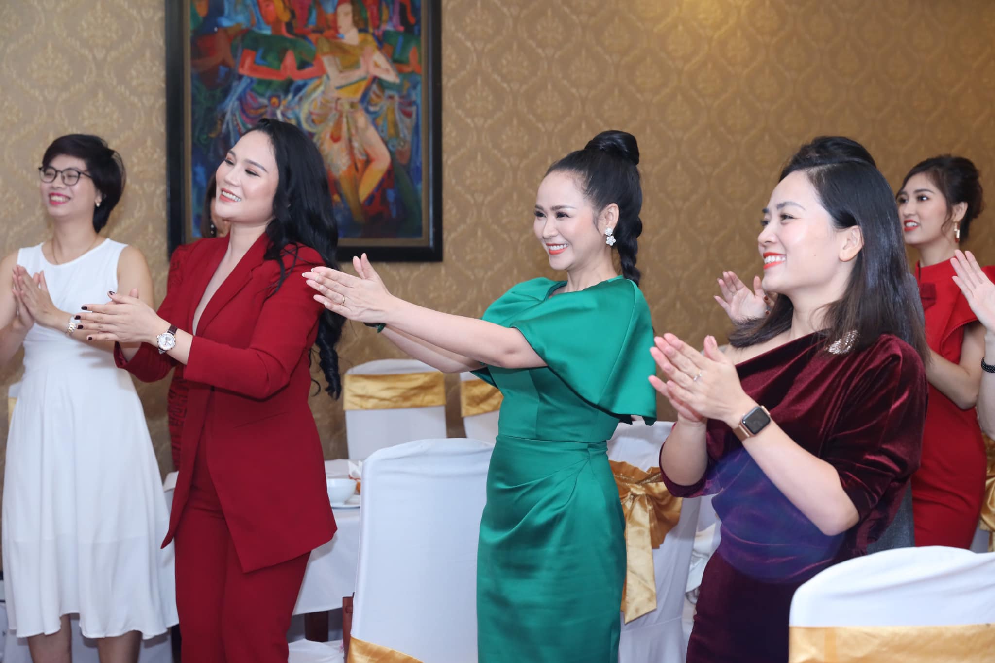 happy-women-learder-network-global-vanhoadoanhnhan11