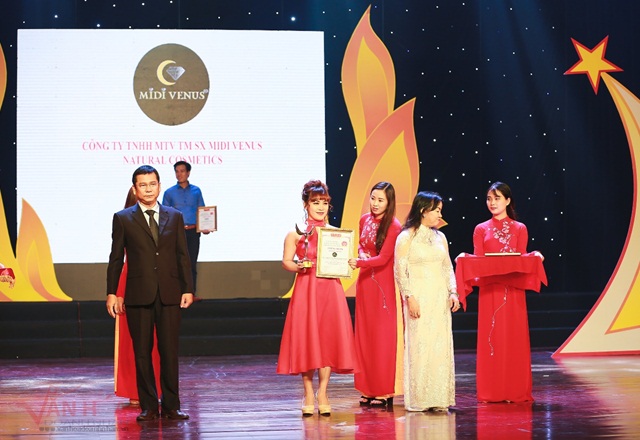 thuong-hieu-my-pham-midi-venus-vanhoadoanhnhan-10