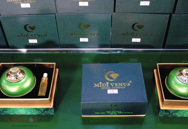 thuong-hieu-my-pham-midi-venus-vanhoadoanhnhan-6