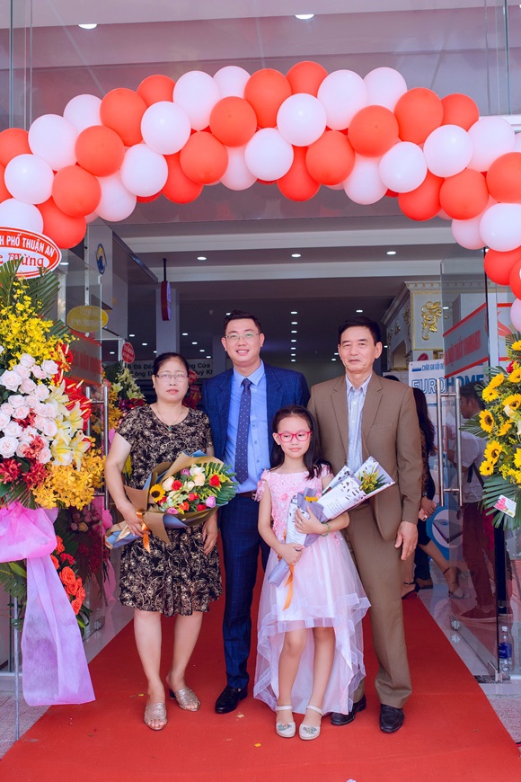 doanh-nhan-nguyen-thien-khai-dai-loi-phat-vanhoadoanhnhan2