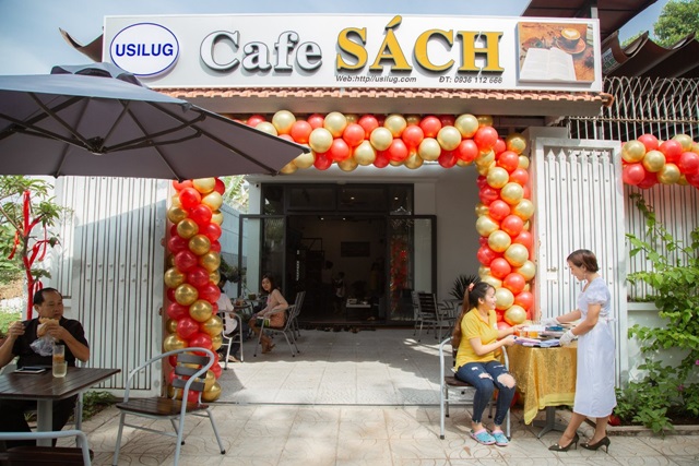 quan-cafe-sach-quan-9-ketnoidoanhnhan