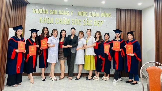 doanh-nhan-xuan-ngoc-khat-vong-vuon-xa-cua-3ace-cung-san-pham-viet-suc-khoe-viet-vanhoadoanhnhanhan10
